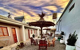 APARTPIEDRAS-Cochera-Desayuno seco